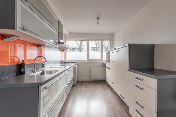 Medium property photo - Ledaplantsoen 21, 7321 ES Apeldoorn
